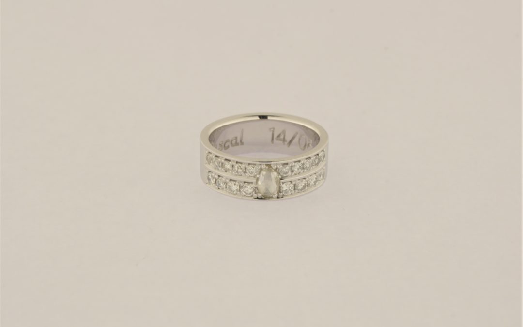 Old diamond wedding ring