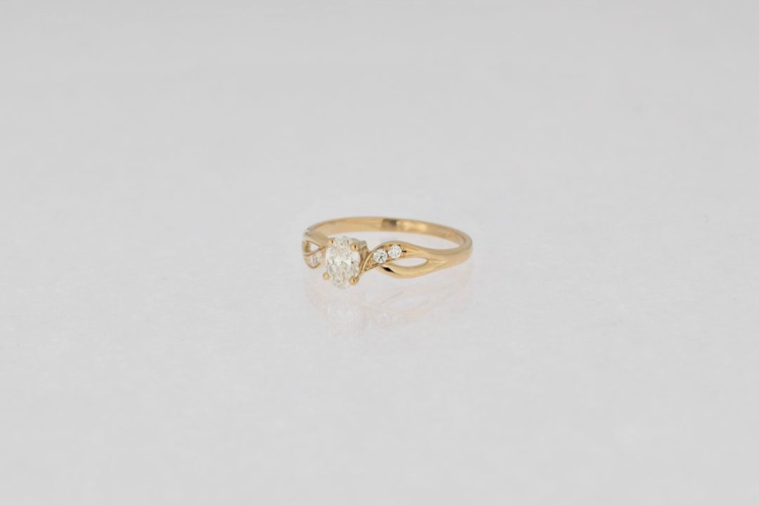 Charmille ring